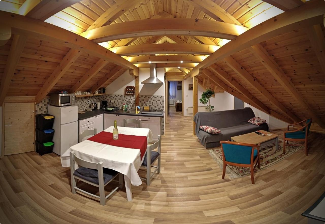 Apartman Tonka Otočac Esterno foto