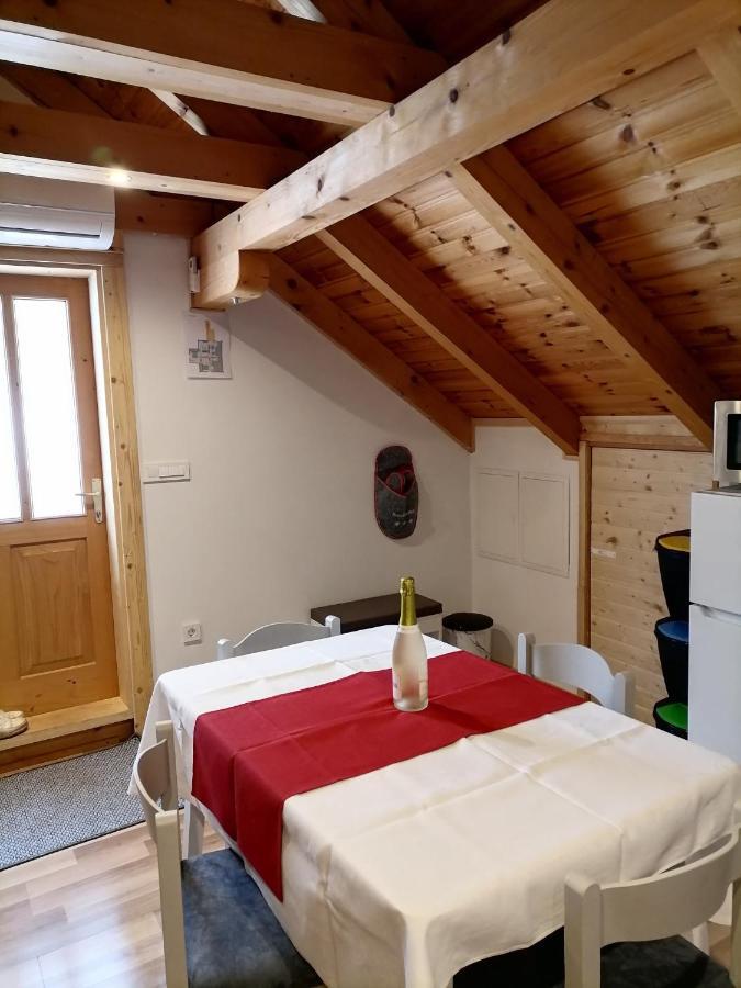 Apartman Tonka Otočac Esterno foto